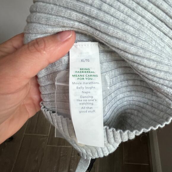 Aerie Gray Button Front Sweater Tank Top Size XL - Picture 7 of 9